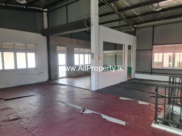 Building for Sale in Colombo 15