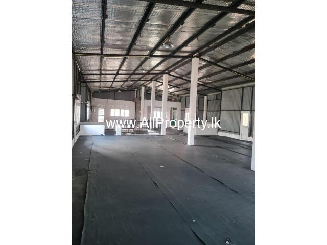 Building for Sale in Colombo 15