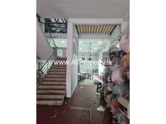 Building for Sale in Colombo 15